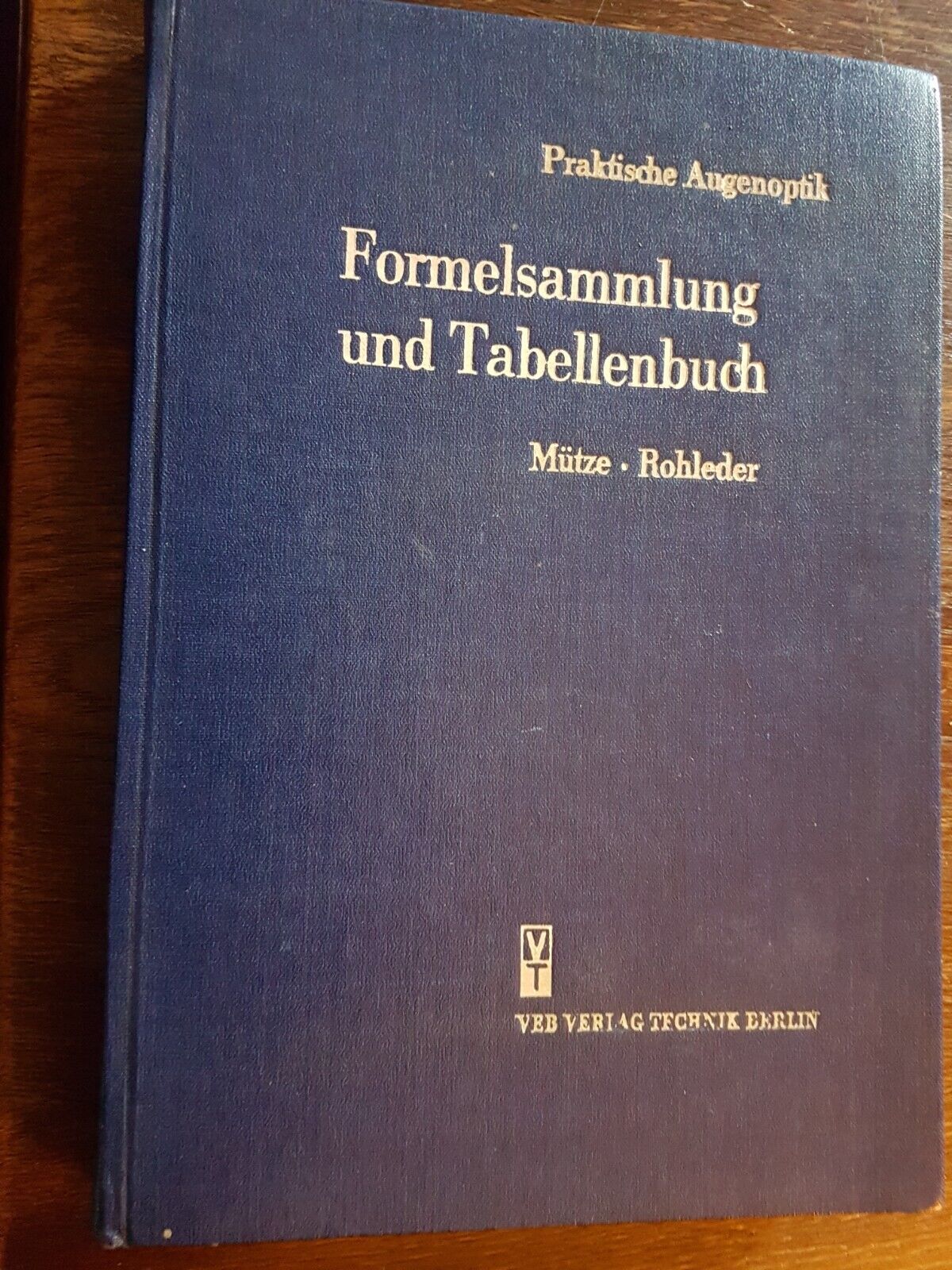Bild 1 von 9
