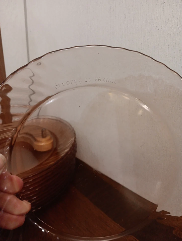 Arcoroc France Pink Glass Salad Plates Set Of 12 Rosaline Vintage 7 5/8" Swirl - Image 4 of 4