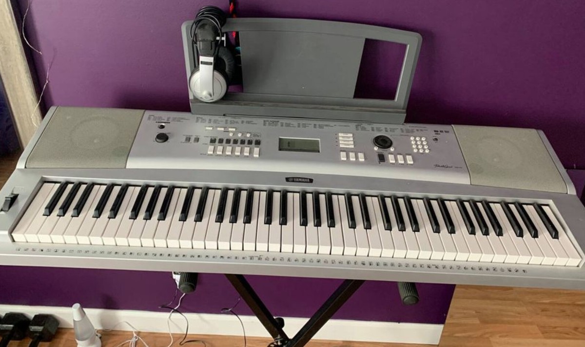 【本体美品】YAMAHA （ヤマハ）　電子キーボード　DGX-230 電子ピアノ ヤマハ | DGX-230 - Portable Grand - 概要