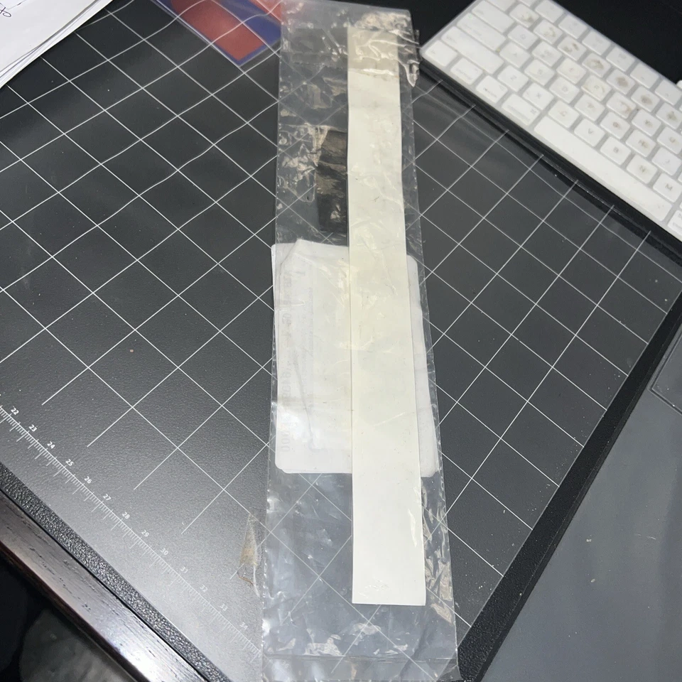 NISSAN ALTIMA 1997-2001 Nuevo emblema maletero trasero logotipo calcomanía pegatina 84894-9e000 Foto 3 de 4