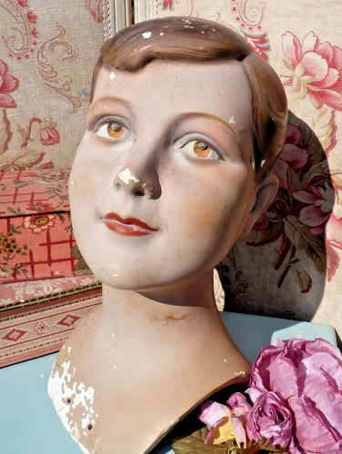 ANCIENNE TÊTE de MANNEQUIN ENFANT en plâtre polychrome des années 20 - Foto 2 di 19