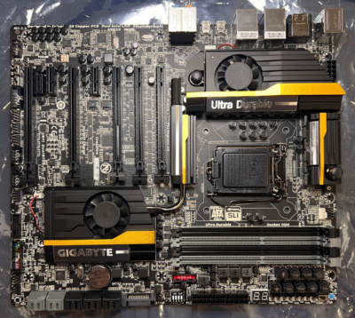 GIGABYTE Motherboard GA-Z87X-UD7 TH For Parts (Bad CPU Pin)