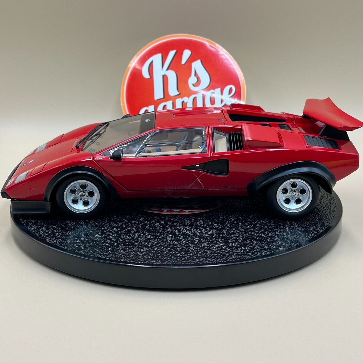 Kyosho 1/18 Lamborghini Countach LP500S WW Walter Wolf 5000s Kyosho 1/18 Lamborghini Countach LP500S WW Walter Wolf 5000s