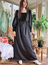 Vintage 1990s Maxi Dress with Sequin Detail and Puff Sleeve Black Size 8