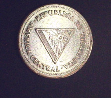 2000 Nicaragua 1 Cordoba -Very Good Condition