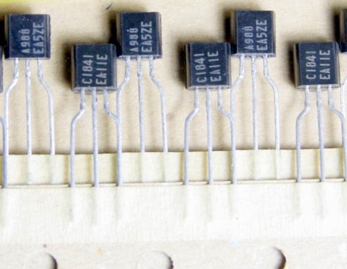 25pcs 2SA988E A988 + 25pcs 2SC1841E C1841 Transistor TO-92 NEC