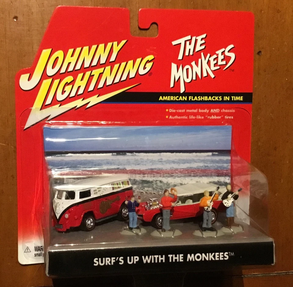 2001 Johnny  Lightning Surfs up with the Monkeys & 1998 Hollywood Etc (Lot of 2) - Image 4 of 4