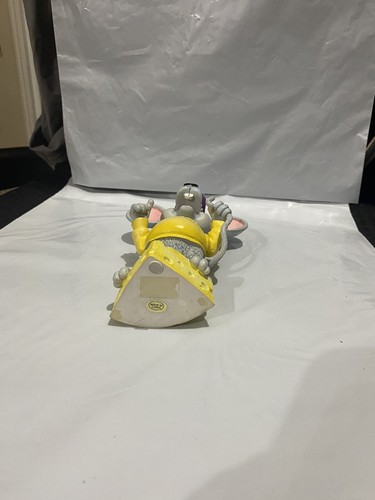 Ceramic Hooper The Mouse Orange Yellow Shirt Number 1 - Picture 6 of 6