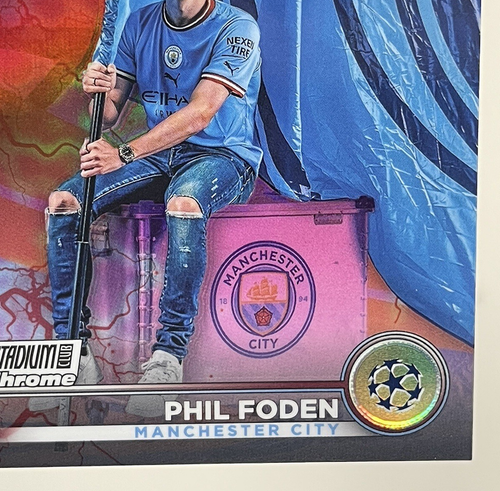 Phil Foden 2022-23 Topps Stadium Club UEFA Rosa Rojo Carga Eléctrica #47 Man City - Imagen 5 de 14