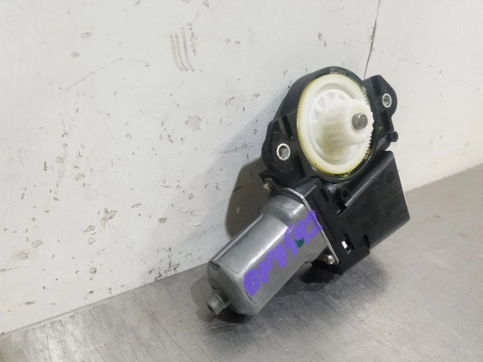 Lexus RC300 17 2017 techo corredizo motor Foto 3 de 4