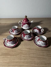 Victoria & Albert Museum Meissen Mini Teapot Porcelain Set 12 Pieces