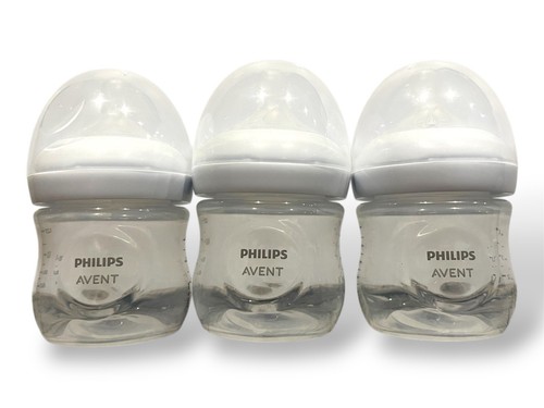 Phillips Avent Set of 3 Baby Bottles, 4 oz, Size 2 Natural Nipple for 1+ Months