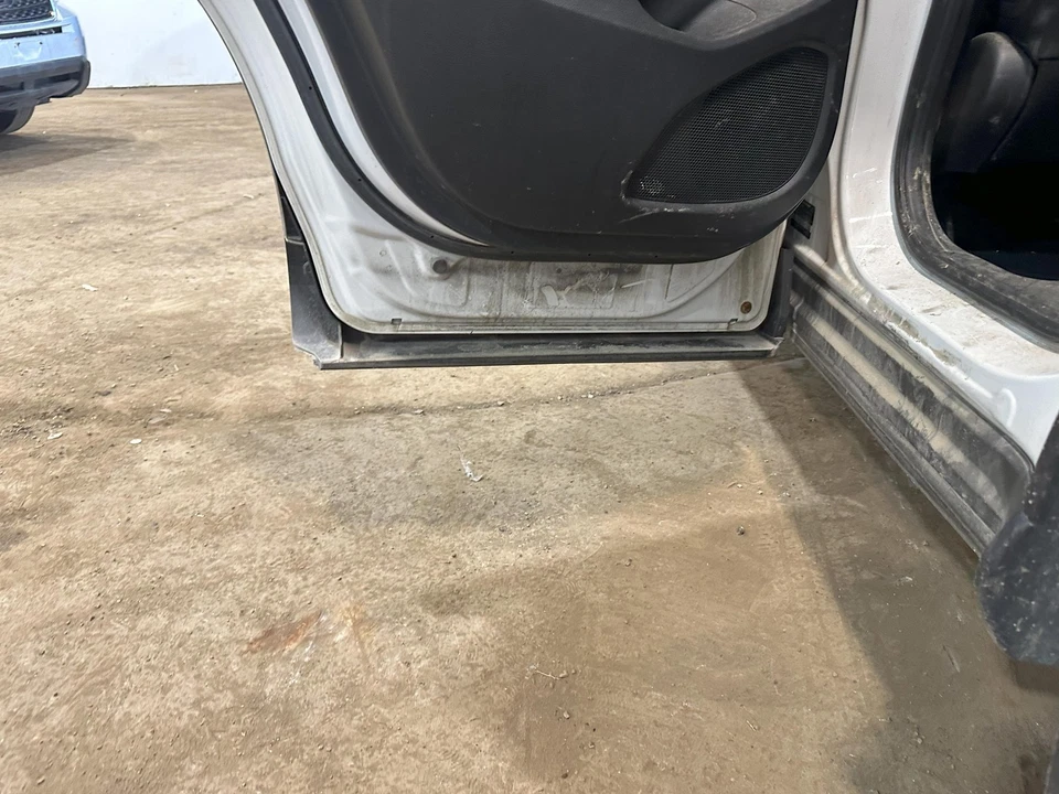 Used Rear Left Door Assembly Rear Side fits: 2020 Mitsubishi Eclipse cross Rear Foto 4 de 4