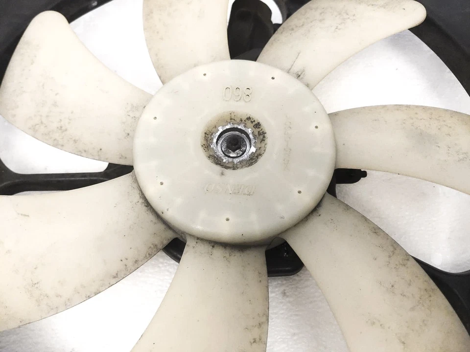 Motor condensador y cubierta Honda Accord Crosstour Ac 2010-2011 38611-Rl8-A01 Foto 2 de 4