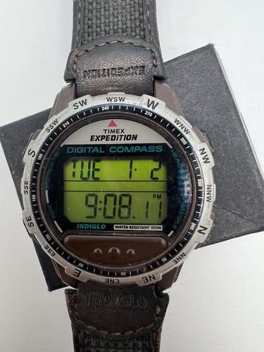 Timex Expedition Digital Compass Watch Rotating Bezel WR 100m 41mm Mens - Picture 11 of 15