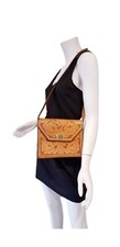 VINTAGE HAND MADE TOOLED FLORAL LEATHER PURSE SHOULDER STRAP FLAPPED BAG