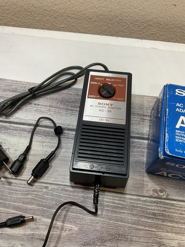Vintage SONY AC-38 3V 300ma AC ADAPTER 120v for Sony Products - Picture 4 of 12