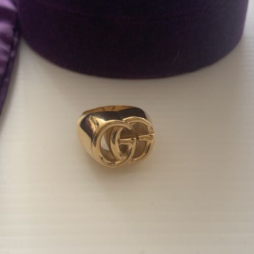 Anello Gucci GG Marmont Oro Giallo 18CT, Nuovo con Scatola e Borsa, TAGLIA UK M/ - Foto 5 di 7