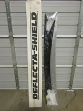 DEFLECTA-SHIELD MAGNUM BUG & STONE DEFLECTOR, SMOKE, fits 2001 FORD EXPLORER