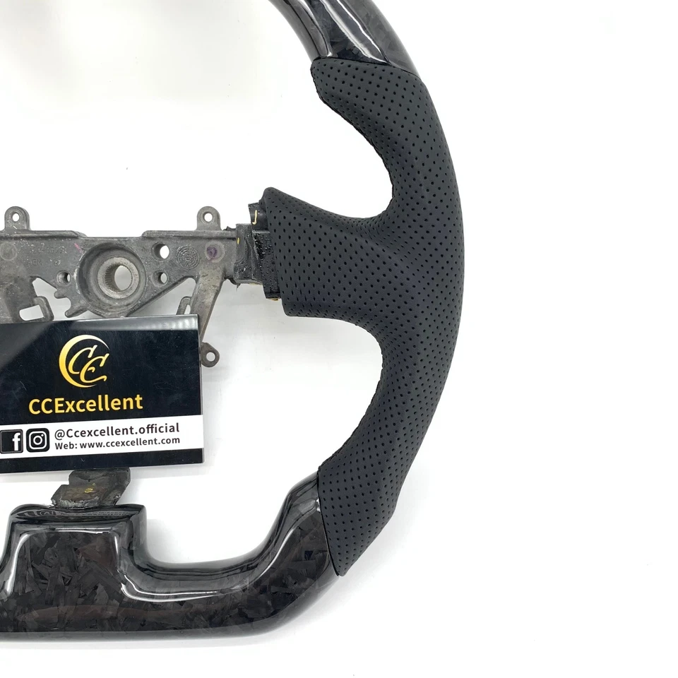 Volante de fibra de carbono real Legacy para Subaru 2003-2007 WRX STI/2005-2007 Foto 2 de 4