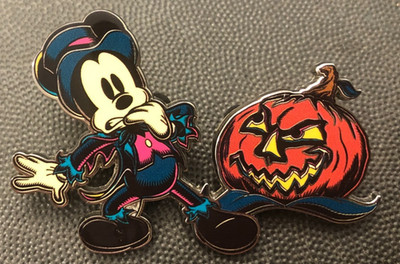 Disney pin 159431 Mickey Mouse Halloween Pumpkin scared jack o lantern afraid