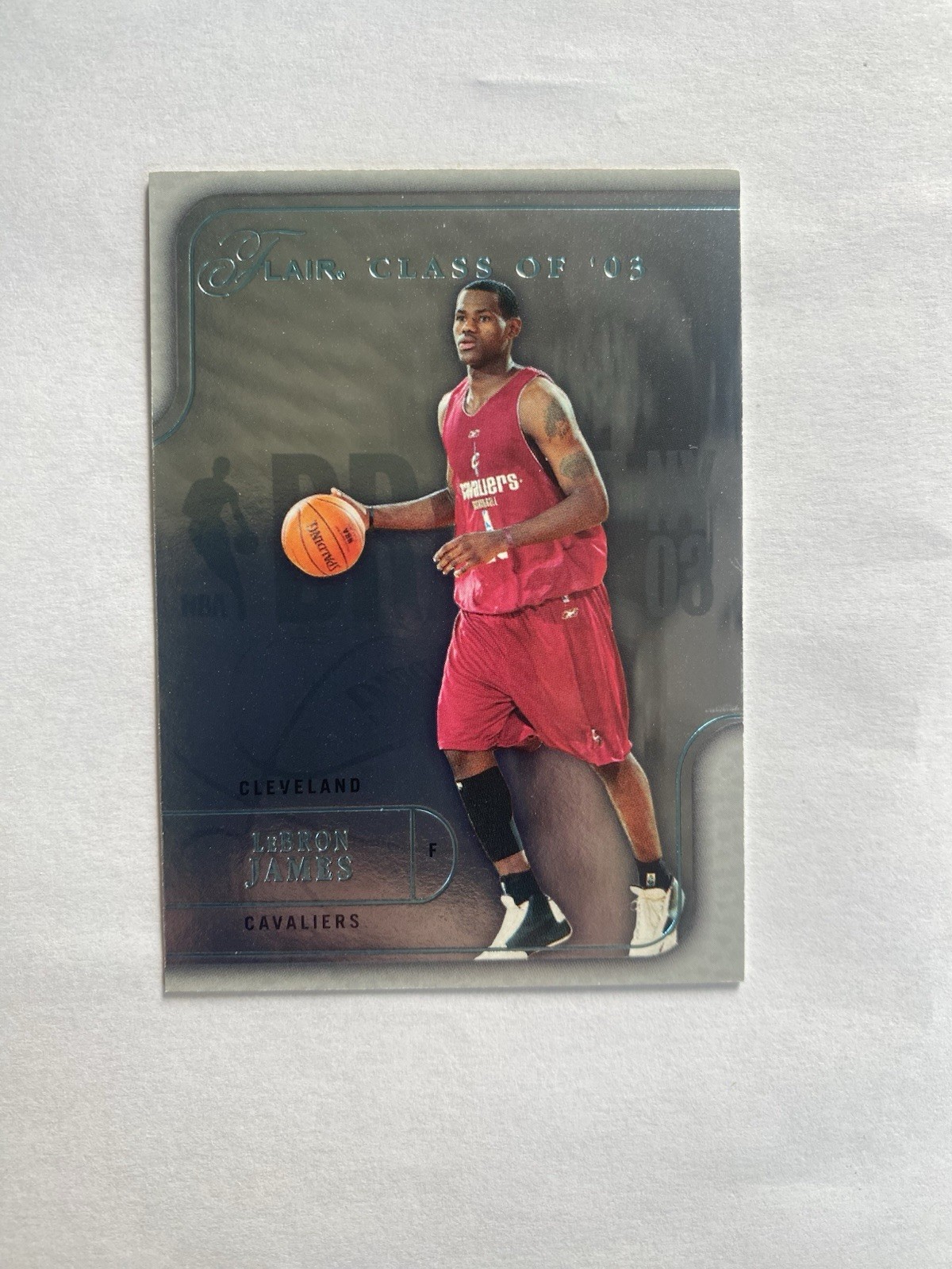 2003-04 Fleer Flair LeBron James RC Rookie /500 Cleveland Cavaliers #94