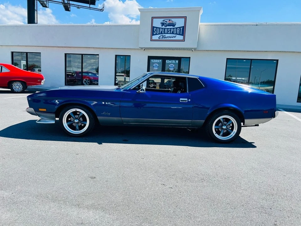 Ford Mustang de 1973 Foto 2 de 4