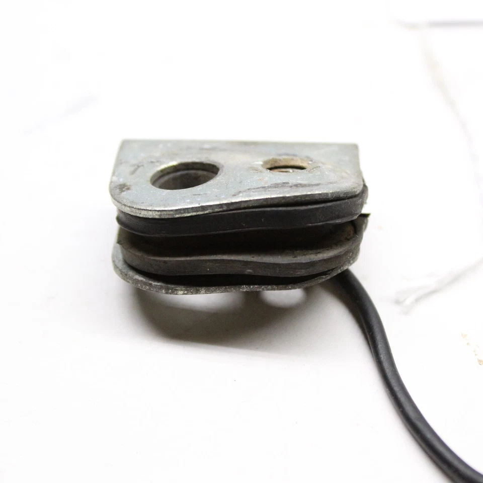 Honda CB360T 1976 OEM tapón intermitente trasero izquierdo 33609-333-000 Foto 3 de 4