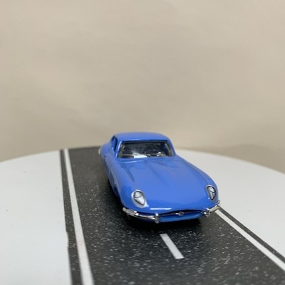 Matchbox Heritage Classics #6 1961 Jaguar E-Type Coupe Lavender
