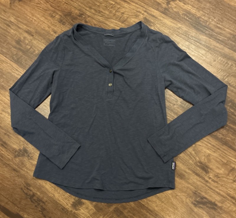 Patagonia Women’s Mainstay Henley Shirt Size M