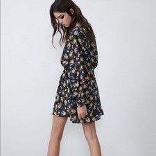 Zara Floral Long Sleeve Dress Size Xs Fits Like Small