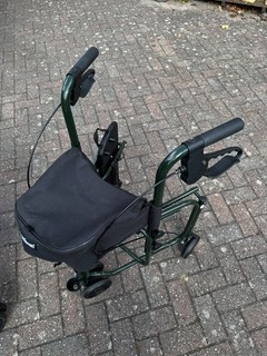 Uniscan Triumph Tri Walker with Seat Ultra Lightweight Aluminium