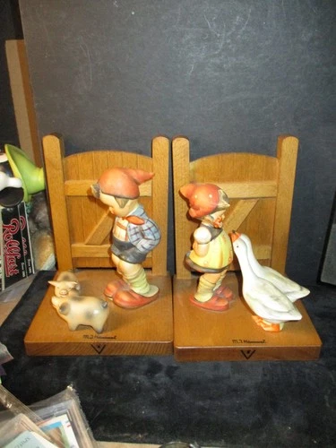 Hummel Goebel Figurine Farm Boy & Goose Girl Bookends TMK 5  V402 LL PH