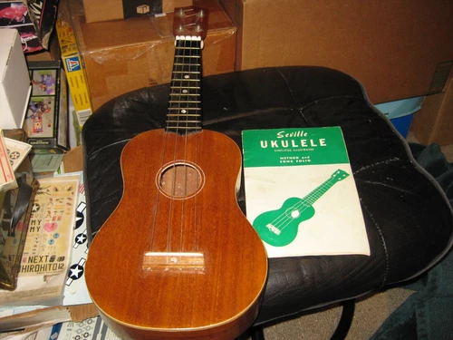 Vintage Ukulele with Seville Method and Song Portfolio Book