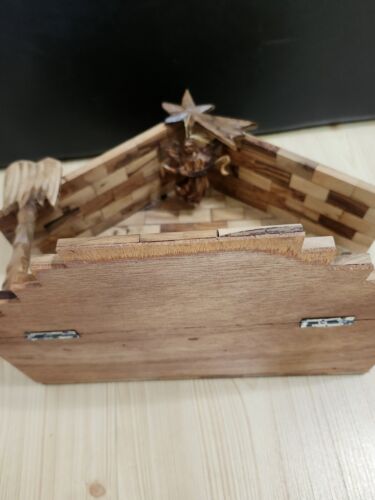 Vintage Hand Carved Olive Wood Nativity Bethlehem Scene Christmas Holy Land - Picture 11 of 24