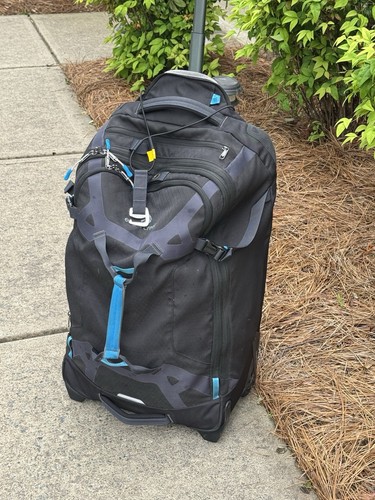 Eagle Creek Load Warrior WheeledDuffle 26" Upright Lightweight Luggage FLAWED - Picture 15 of 24