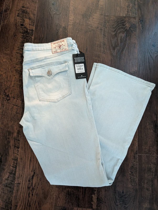 NWT NEW True Religion Becca Mid Rise Bootcut Jeans Womens 32 Light Lakeside Wash