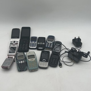 Job Lot 10 Nokia Samsung Siemens Sony Ericsson Mobile Phones Untested Spares