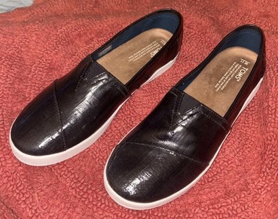TOMS Women s Avalon Black Coated Canvas Slip-On Sneakers Shoes Size 11 M