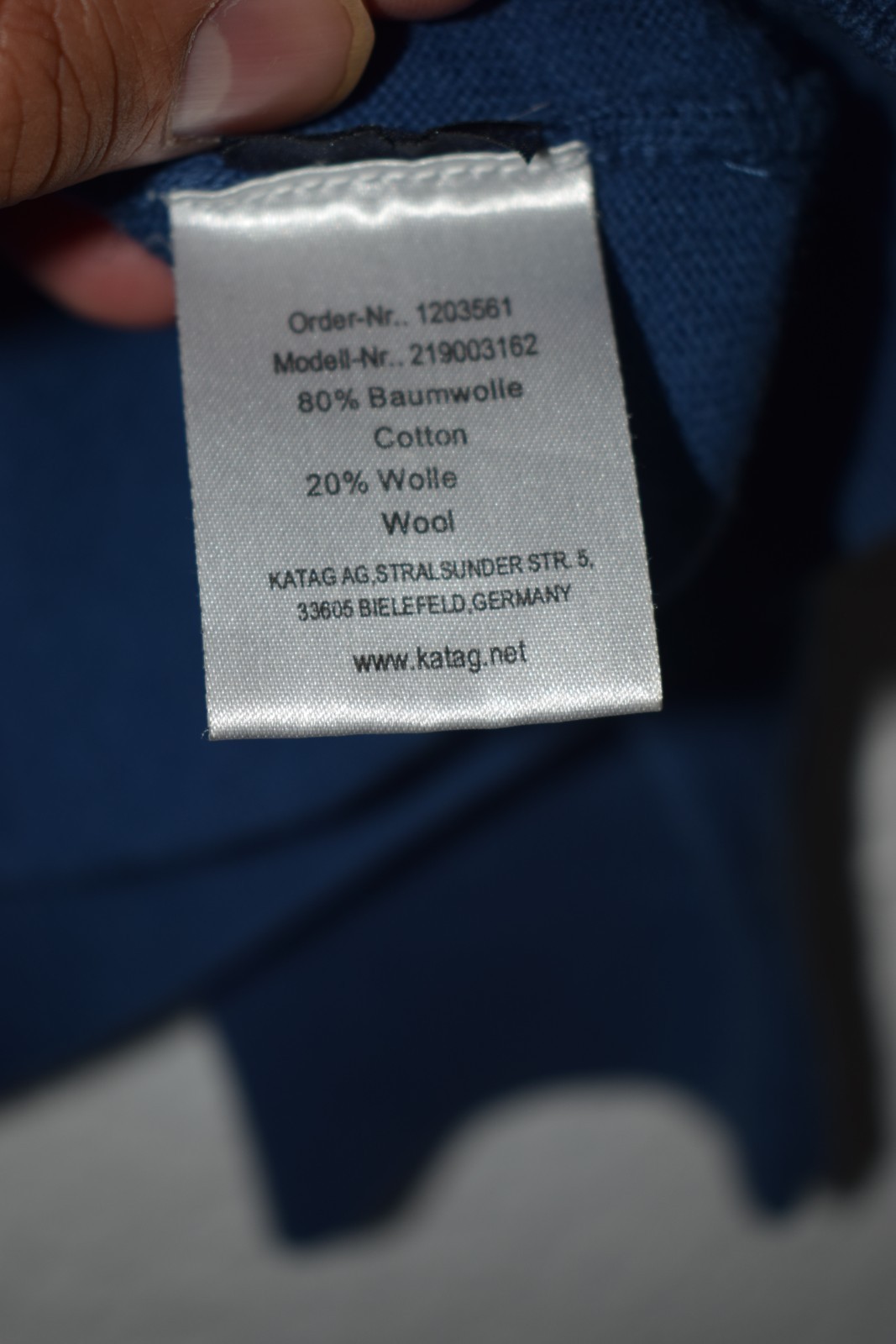 Basefield Men’s V-Neck Sweater - Blue Cotton & Wool Blend - Size L (52) - Soft T image 8