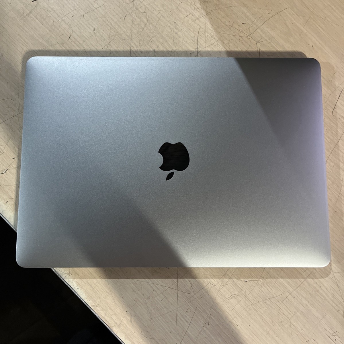 APPLE MACBOOK PRO 