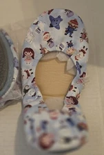 NEW Storehouse Flats Women 10 Land of Misfits Xmas Slipon Travel Folding Shoes