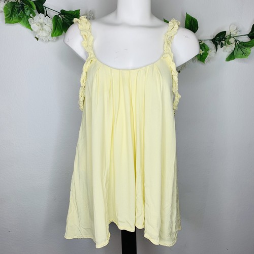 pastel yellow top