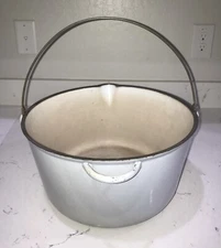 Rare 12 qt Antique Kettle Pastel Sky Blue Enamel Cast Iron Vollrath Co Gate Mark