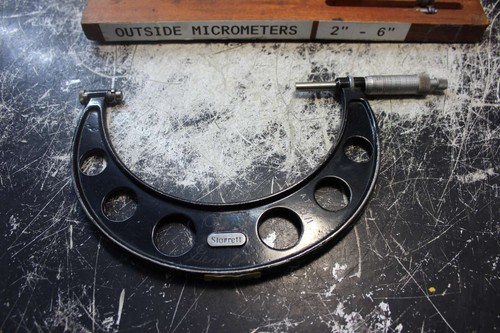 Outside Micrometer 2" to 6" STARRETT N0. 224 (incomplete, see pictures) - Picture 4 of 5