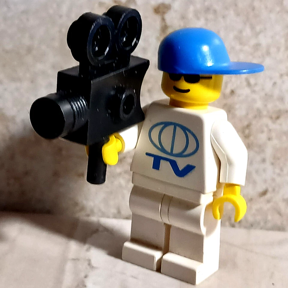 LEGO TV Unisex Director Estación de Noticias Cámara Global Reporter Solo Sombrero Camarógrafo Foto 2 de 2