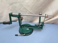Vintage Style Manual Apple Peeler Corer  Suction Bottom tested works