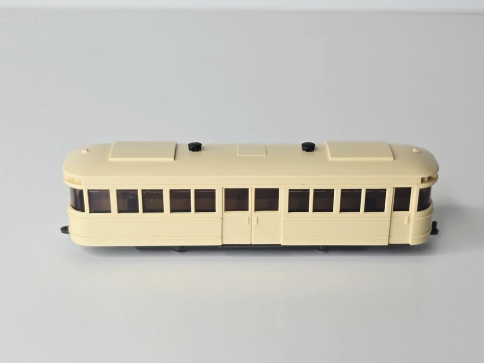 Wiking - Ho Scale - StraBenbahn Anhanger Veteran Bus #749 - Plastic - Image 3 of 4