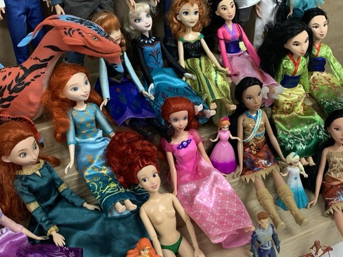 Enorme Lote Muñecas Disney Príncipe Princesa Sirena Congelada Mulan Alladin Pocahontas - Imagen 17 de 20