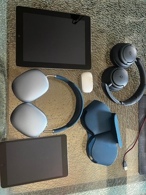  Electronics Bundle: iPad 4th Gen + iPad mini + AirPods Max + Beats + JBL + Soun